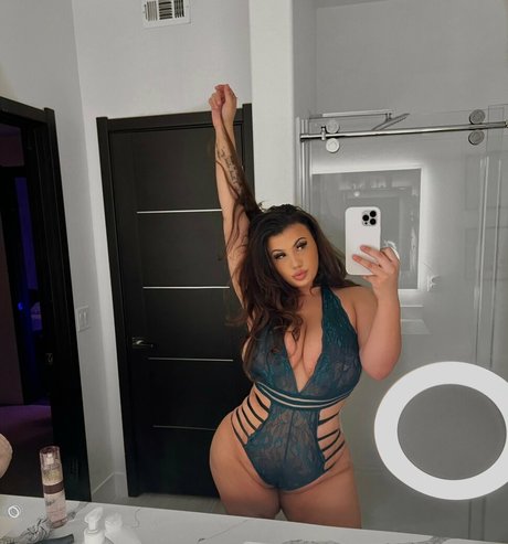 nightlynessa star top photos