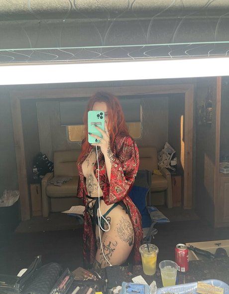 bellathornevip erotic model galleries