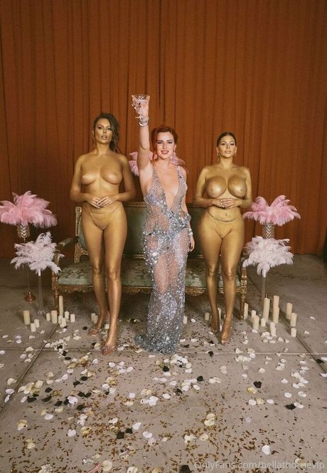 bellathornevip star sex photos