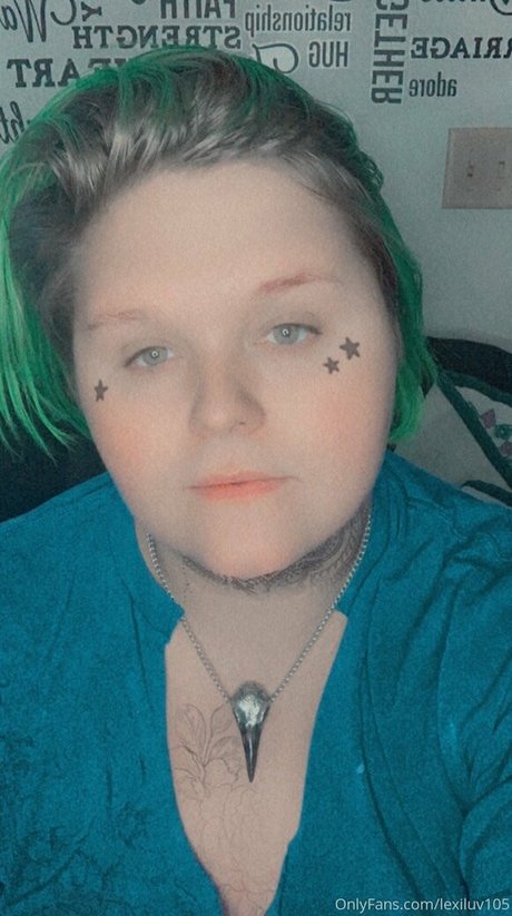 sophiaharker pretty model picture