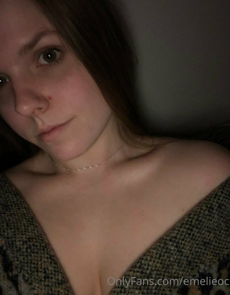 emelieoc xxx actress pics