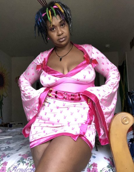 universallovvvve nudes star archive