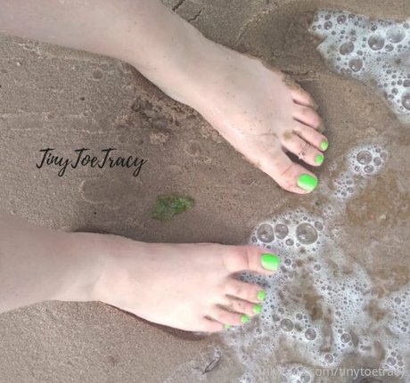 tinytoetracy pretty actress galleries