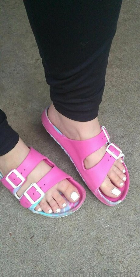 tinytoetracy pornstar adult photos