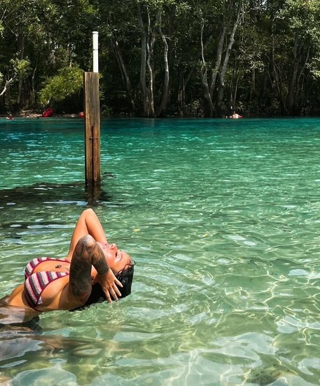 kendal lovins model pictures