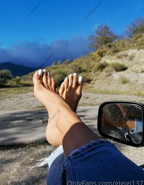 gigigi137 model free gallery