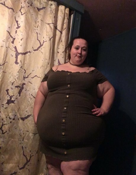 leahloolabelle exclusive pornstar images