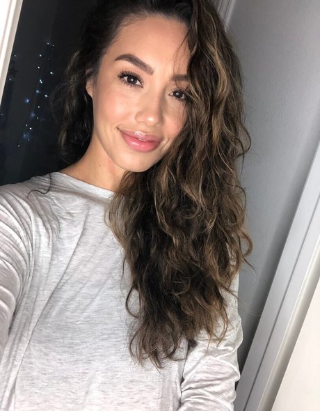 All Bella model pornographic pics