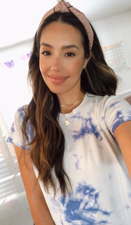 All Bella sexy actress photos