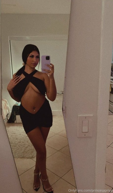 Venezuelan nudes model picture