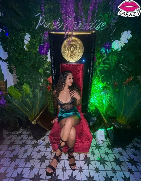 Venezuelan model beautiful photos