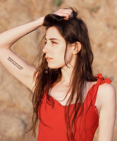 Dodie Clark high quality pornstar gallery