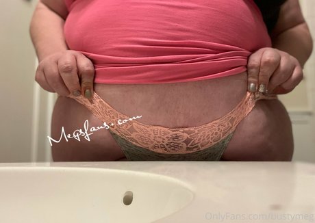 bustymeg free pornstar images