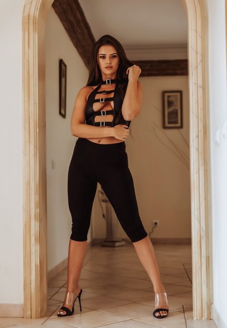 Brook Wright porn actress photos