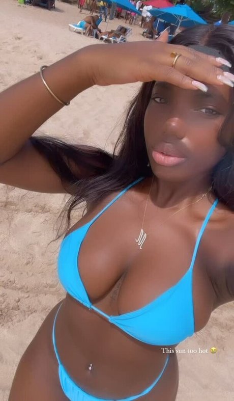 Melaxgoddess star picture