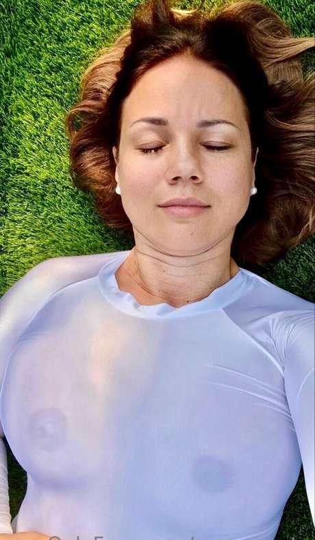 aurorasarto star hot pictures