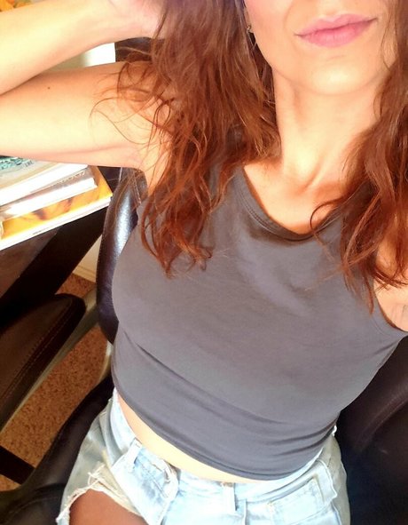 hypnotictits high quality pornstar pic