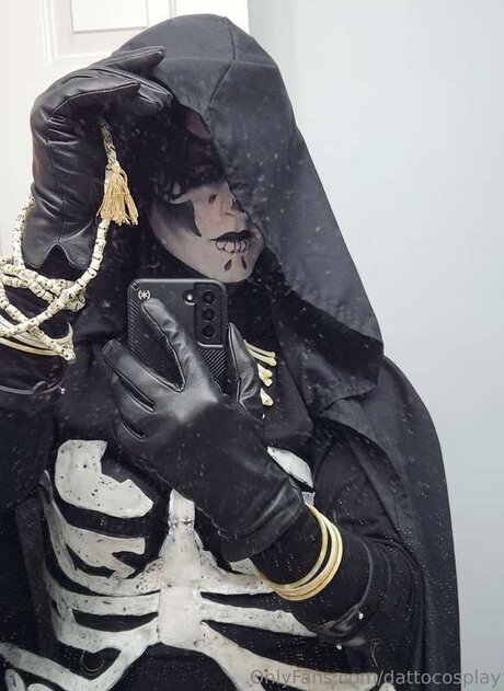 dattocosplay model exclusive image