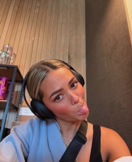 Mackensiemintz nice star picture