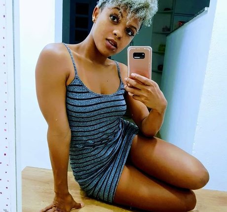 Sayoh Dos Santos beautiful pornstar photo