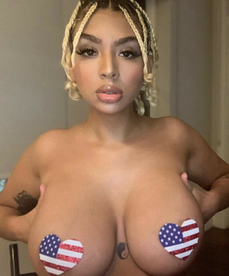 Anna Marie Sarai erotic star galleries