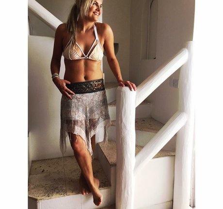 Katy Hill model picture