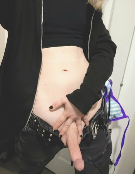 realgril perfect actress photo