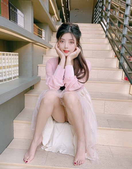 Miekoio star nudes photo