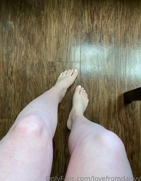 lovefromdaisyy model porn gallery