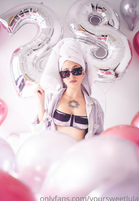 undressing onlyfans free porn picture