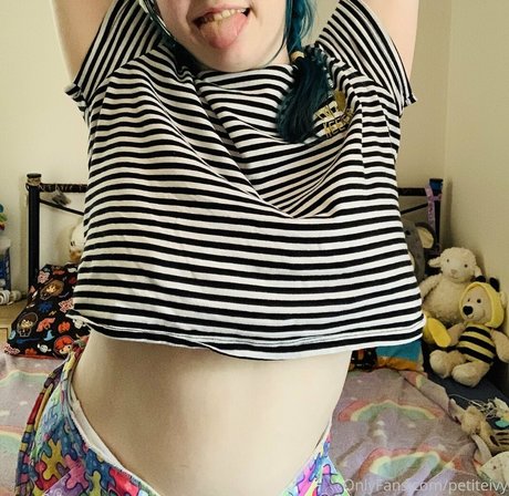 petiteivy star beautiful pic