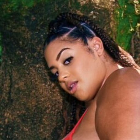 raquelsavage sexy model gallery