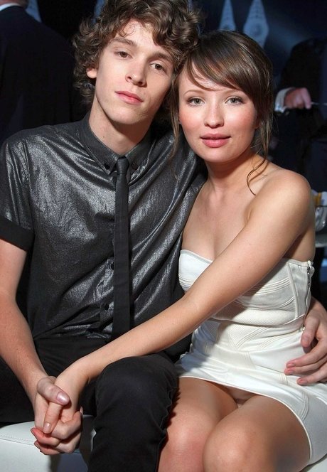 Emily Browning exclusive star pic