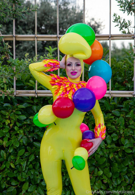 mfetilicious pornographic star photo