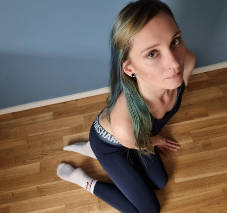 treadsoftly model art picture