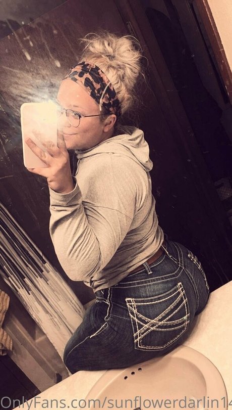 sunflowerdarlin14 pornstar xxx pictures