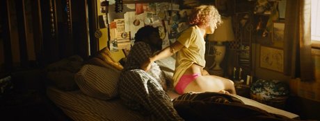 Tessa Thompson star perfect pictures