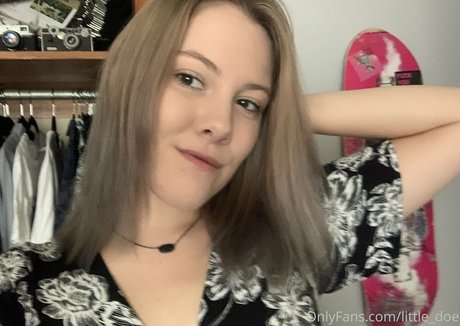 little doe pretty pornstar pictures