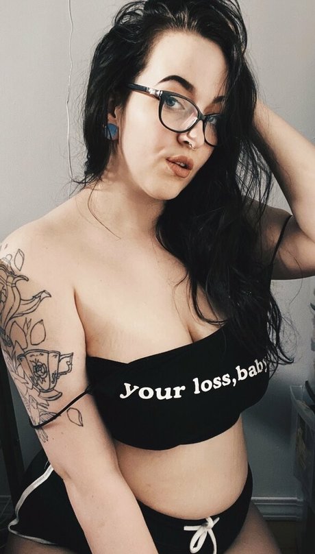 delilahsdays model nude photos