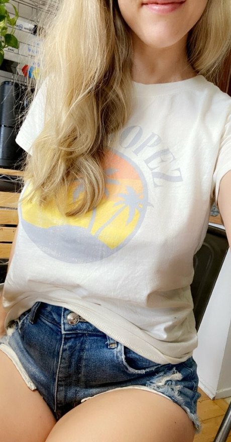 nakedbakerstv best actress picture