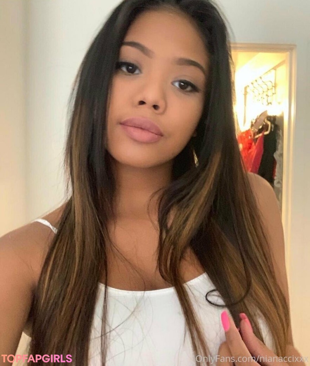 nianaccixxx model adult picture