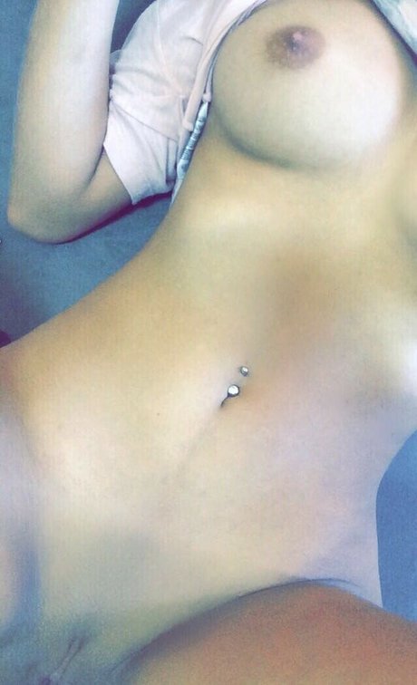 Sabrina Duque star porn photo