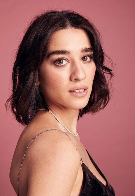 Simona Tabasco exclusive star img