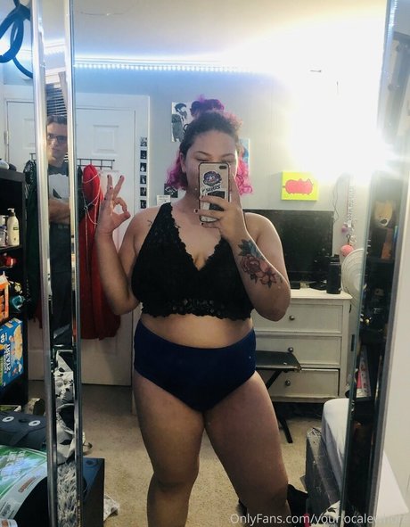 yourlocalewhore hot actress pic