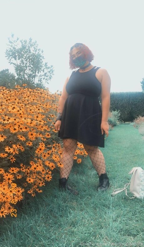 yourlocalewhore model porn photos