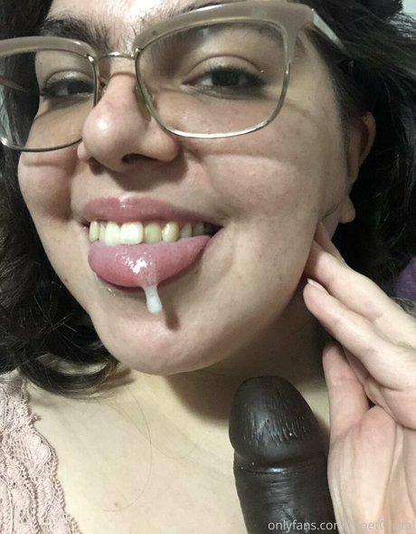 moetcristalbbw exclusive star photos