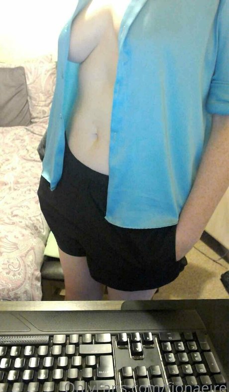 fionaeire erotic star image