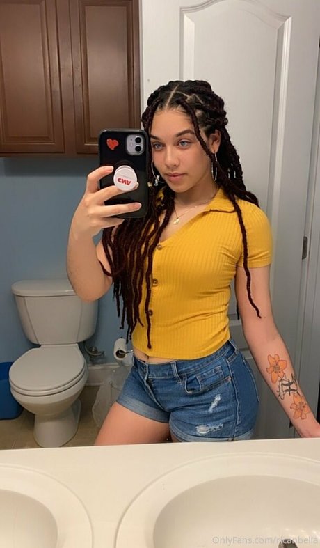 ricanbella model art photo