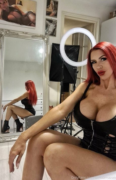 taniaamazon erotic actress archive