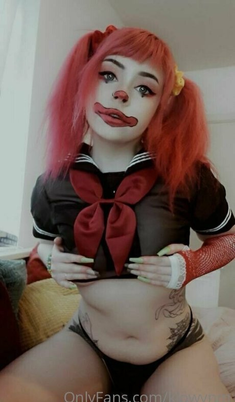 klowynm naked actress img